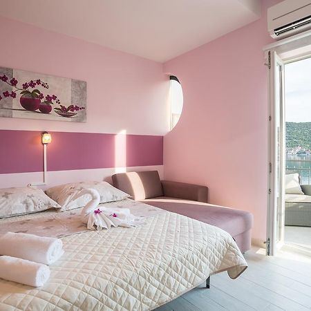 Apartments Pera مارينا الغرفة الصورة