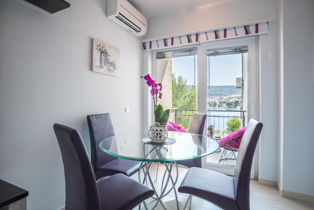 Apartments Pera مارينا الغرفة الصورة