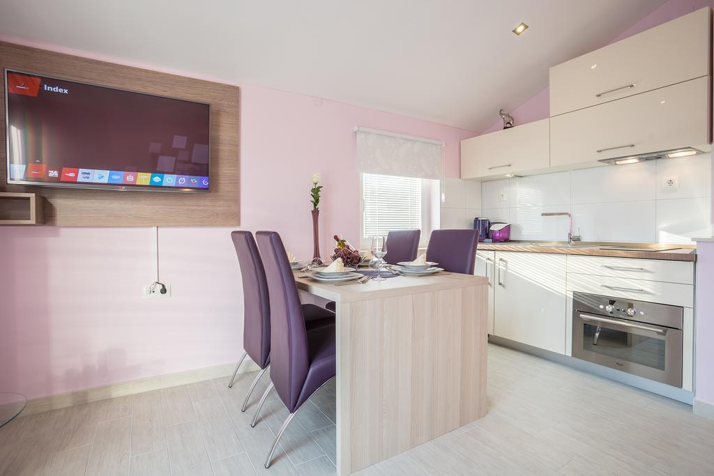 Apartments Pera مارينا الغرفة الصورة